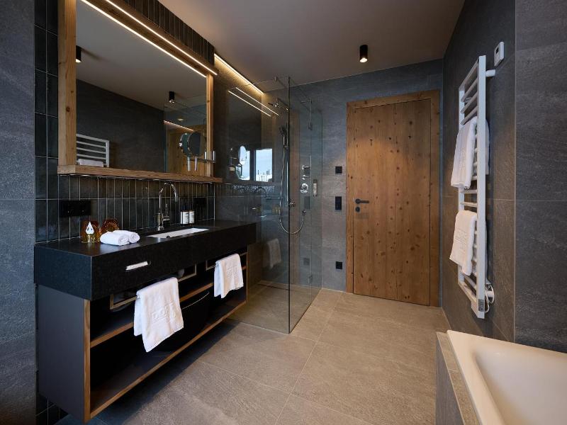 Aparthotel Dorf570 image