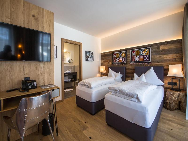 Hotel Andino image