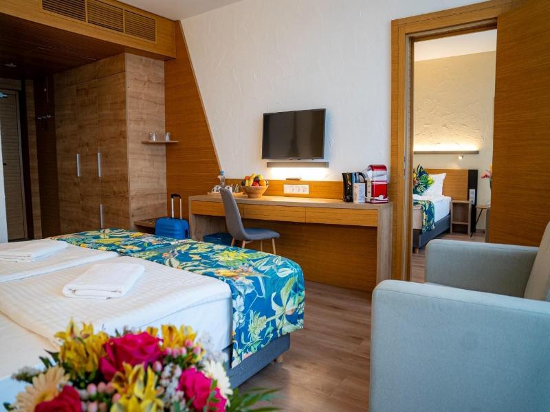 Pangea Hotel