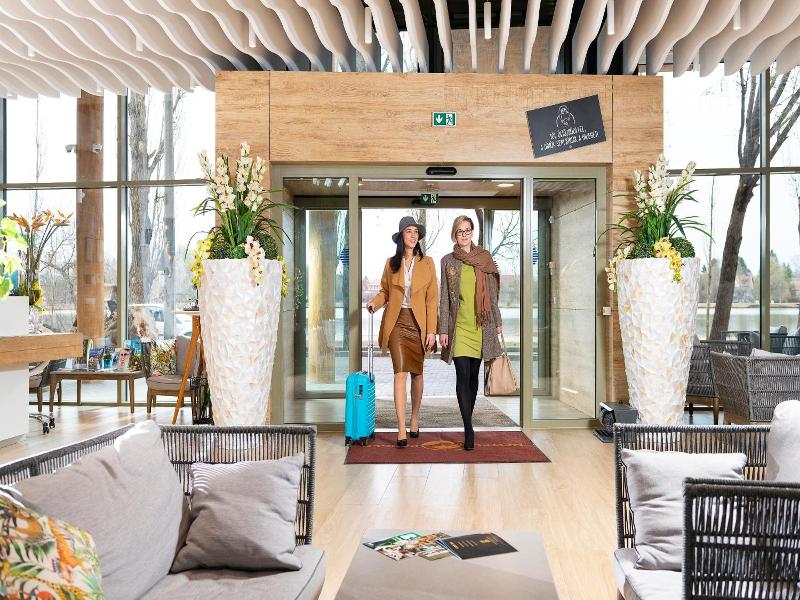 Pangea Hotel