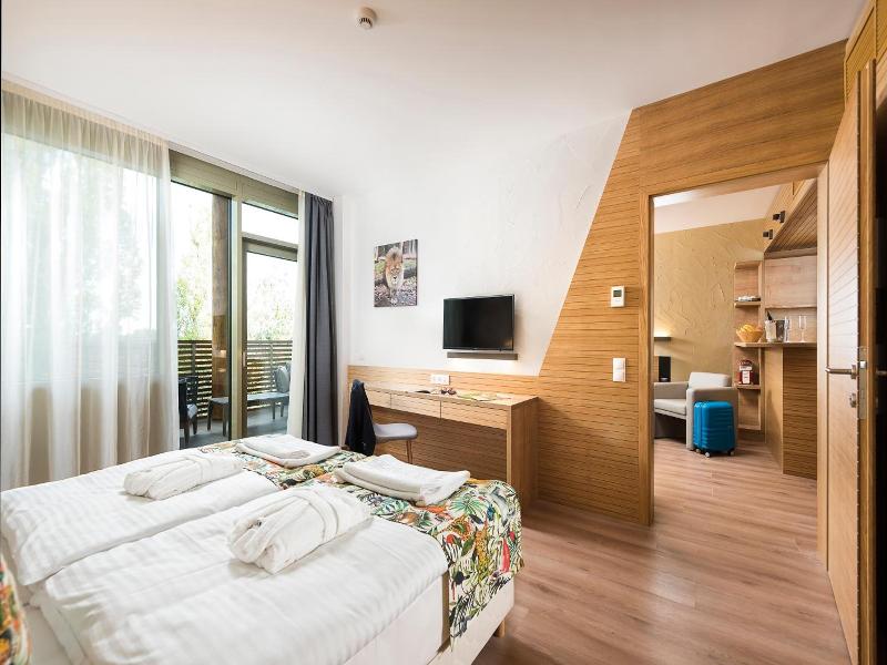 Pangea Hotel
