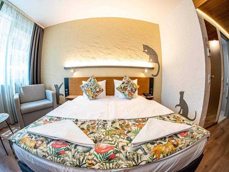Pangea Hotel
