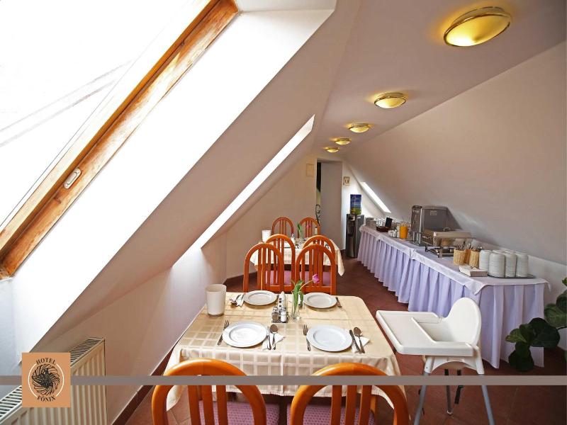 Hotel F Enix image