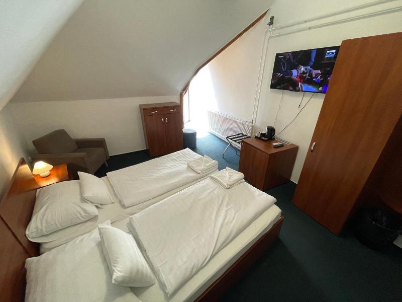 Hotel F Enix image