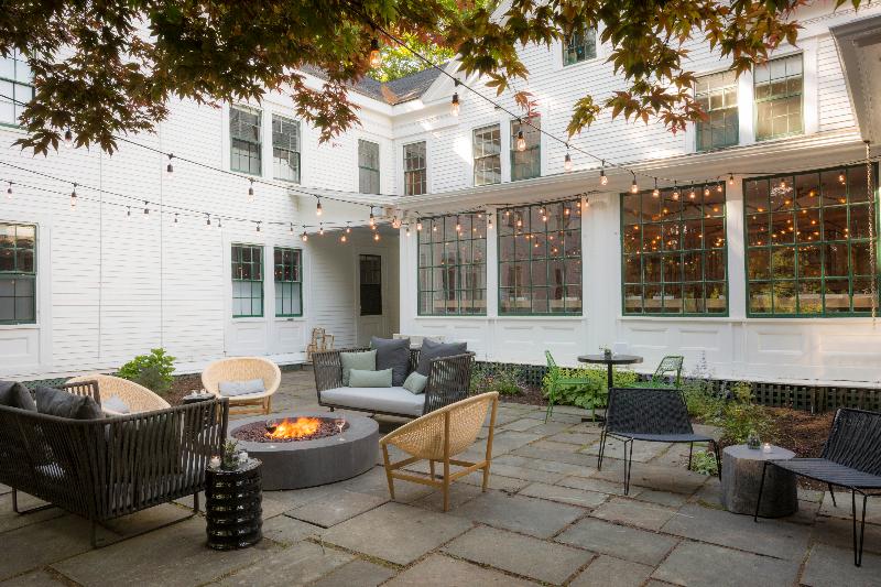 Whitehall Inn image