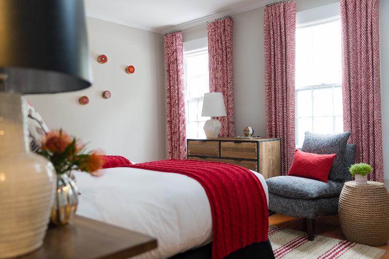 Whitehall Inn image