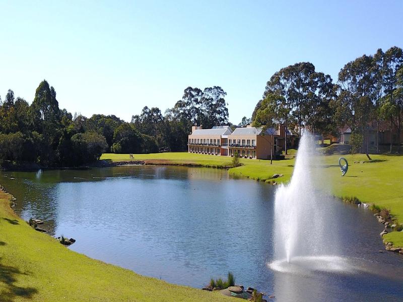 Lakeside Hotel And Conference Centre image
