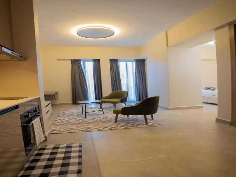 Zarafa Suites Hotel image