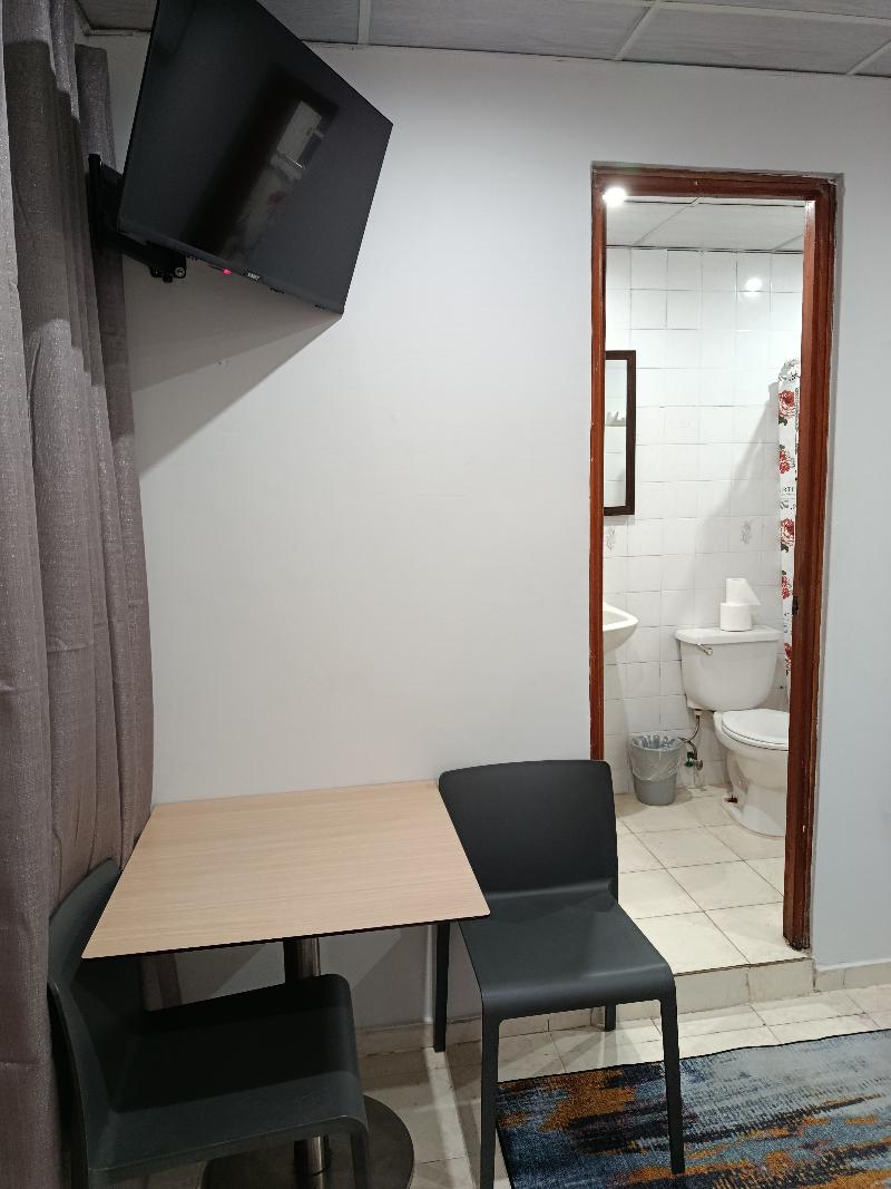 Hostal Cigarra image