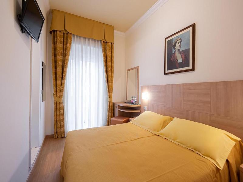 Hotel Corinna image