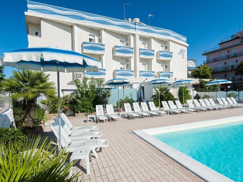 Hotel Corinna image