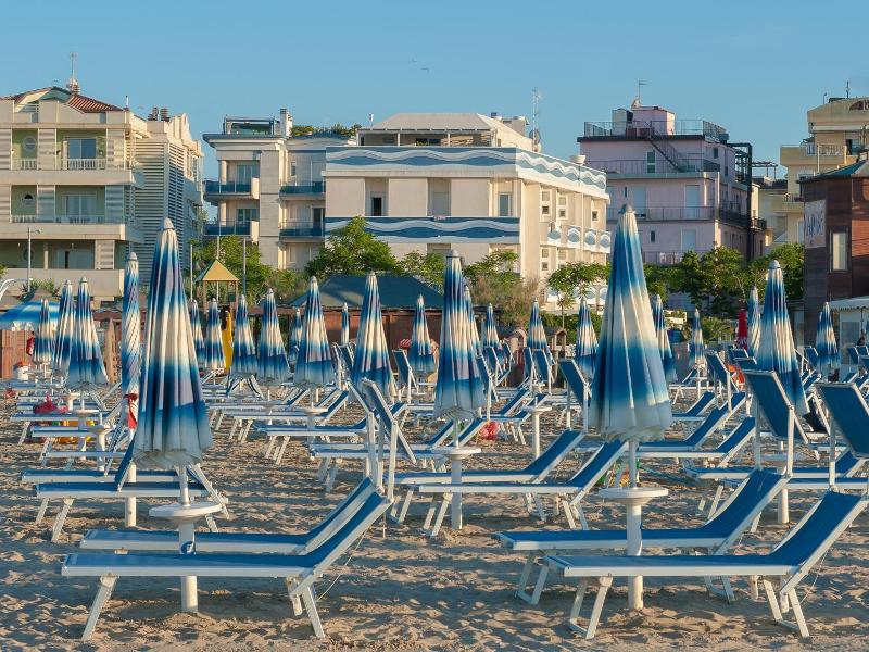 Hotel Corinna image