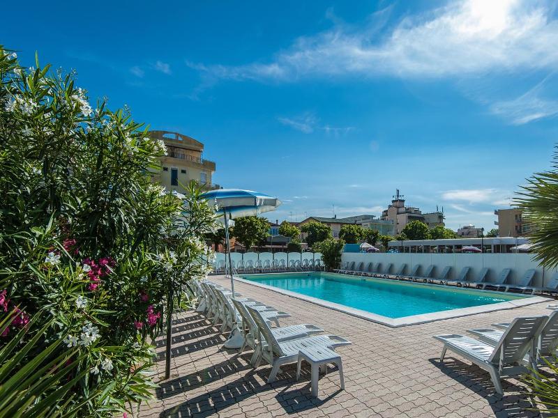 Hotel Corinna image