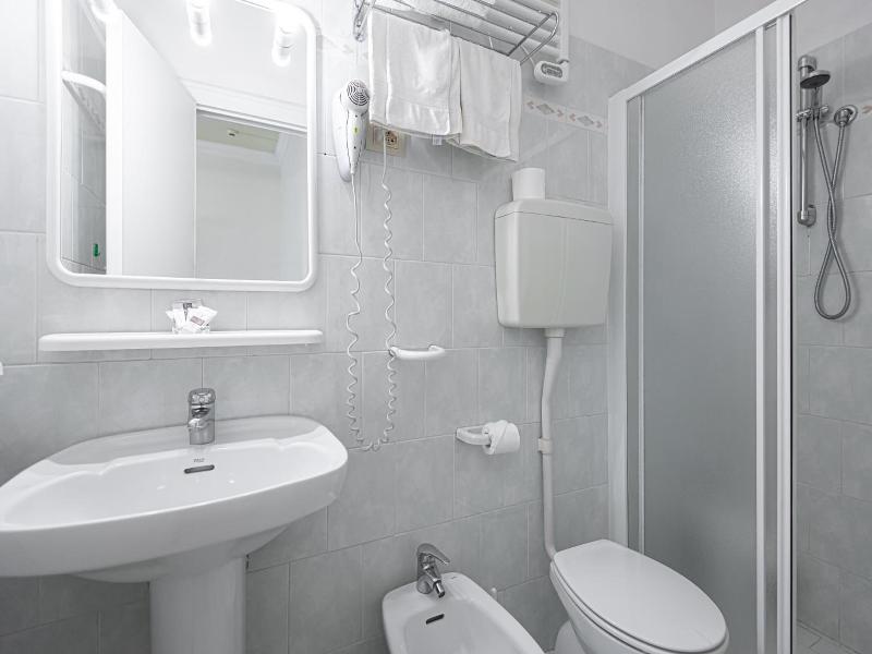 Hotel Corinna image