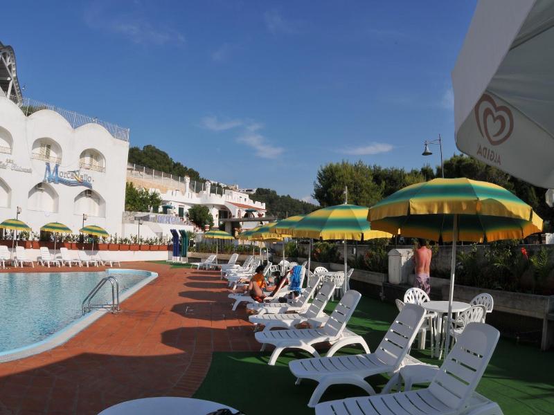 Morcavallo Hotel & Wellness image
