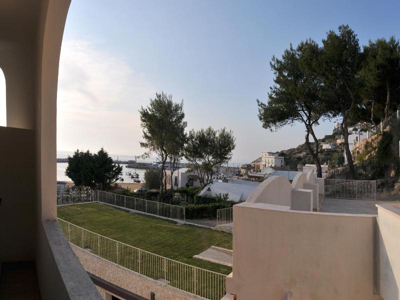 Morcavallo Hotel & Wellness image