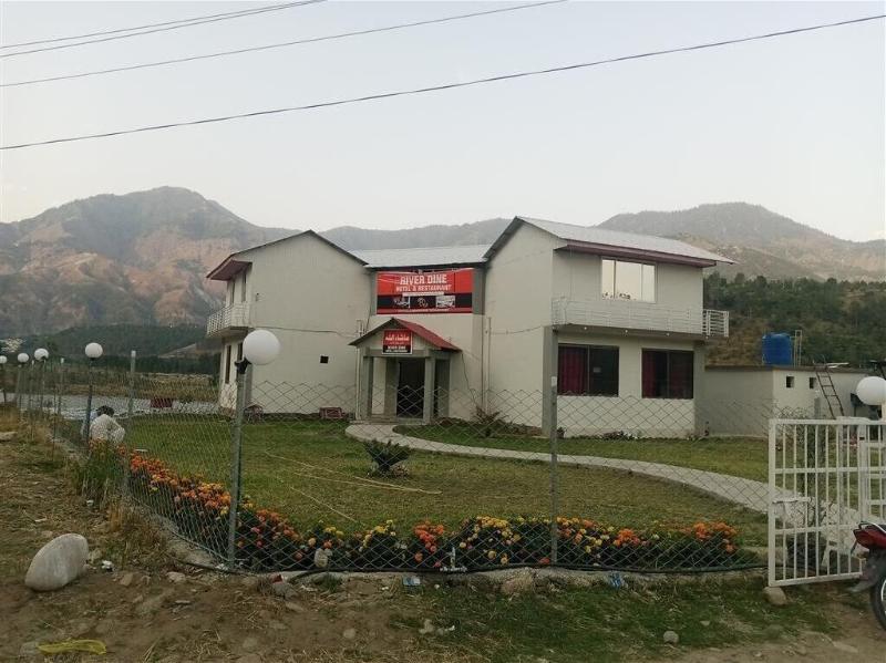 River Dine Hotel — general view
