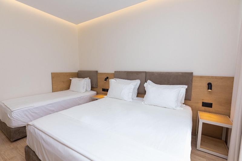 B&b Champagne Vlore Bay image