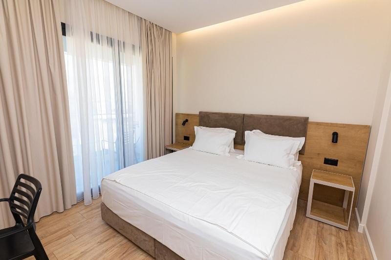 B&b Champagne Vlore Bay image