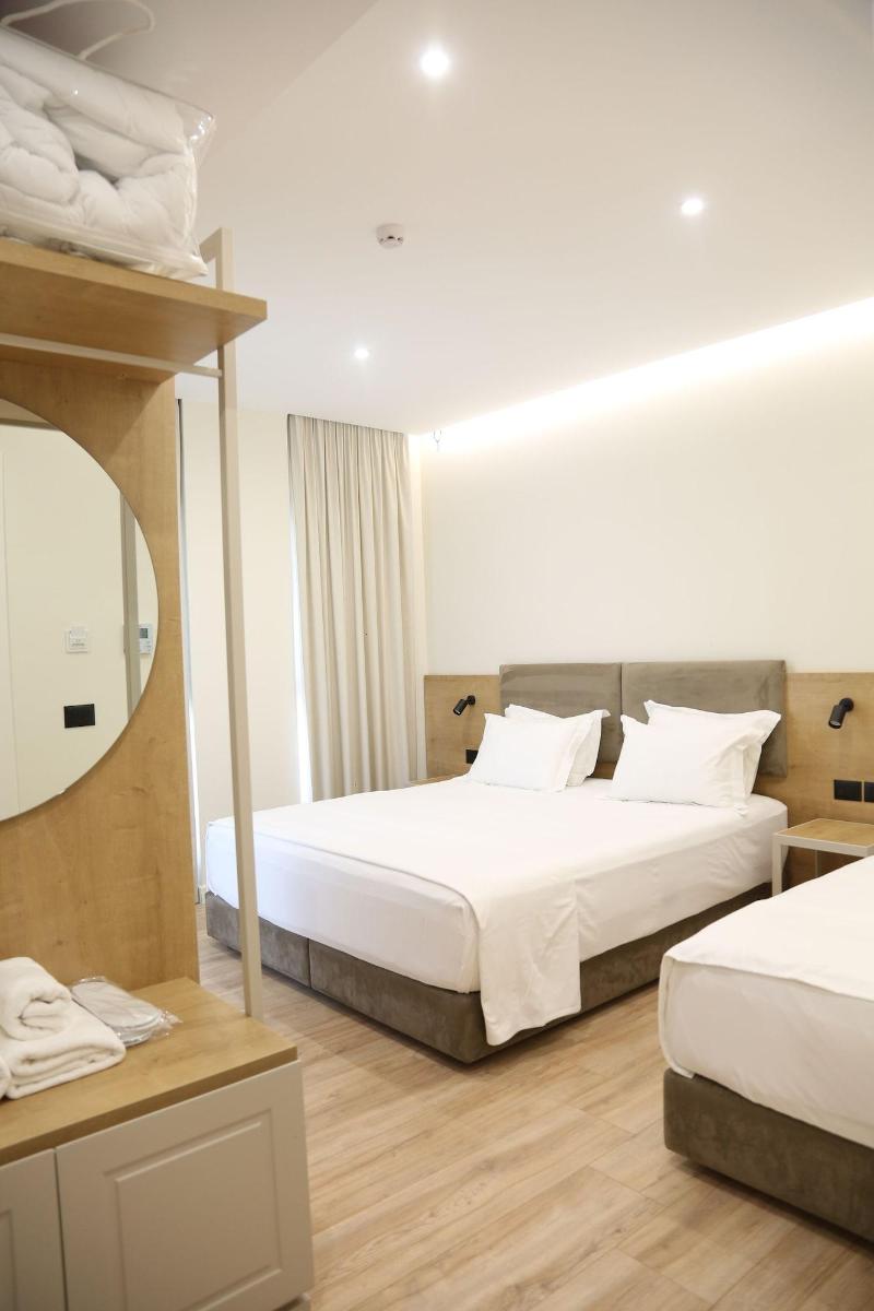 B&b Champagne Vlore Bay image