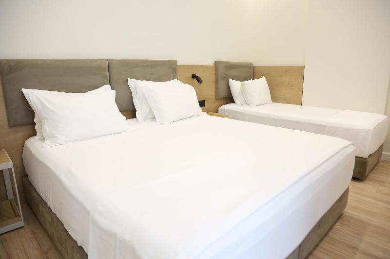 B&b Champagne Vlore Bay image