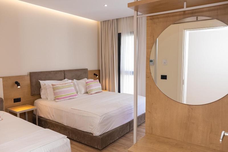 B&b Champagne Vlore Bay image