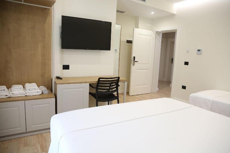 B&b Champagne Vlore Bay image