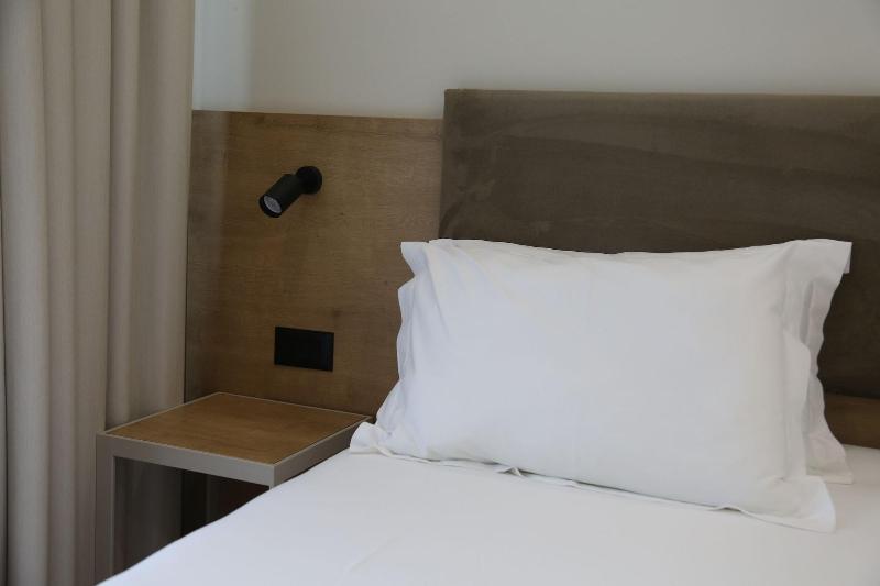 B&b Champagne Vlore Bay image