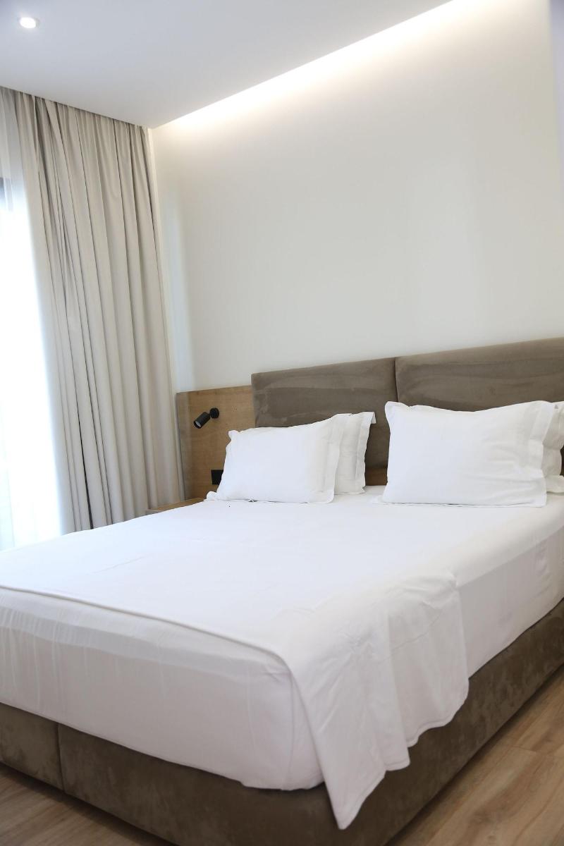 B&b Champagne Vlore Bay image