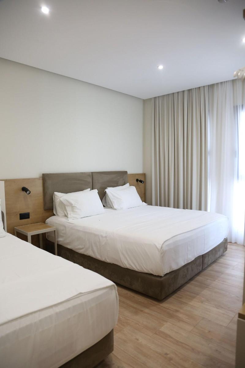 B&b Champagne Vlore Bay image