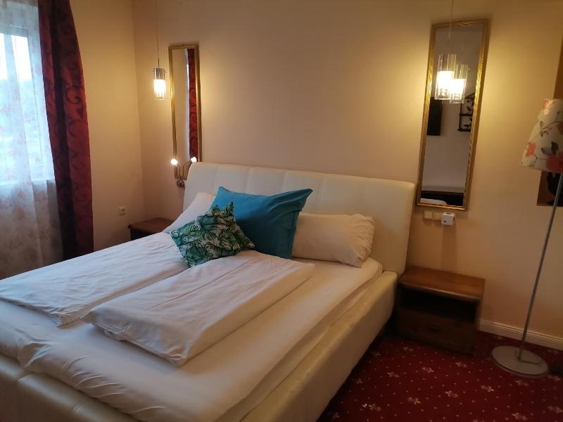 Hotel Al Faro Lodge Am See image