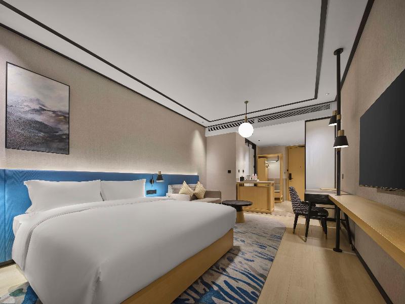 Hilton Garden Inn Huaihua Anjiang image
