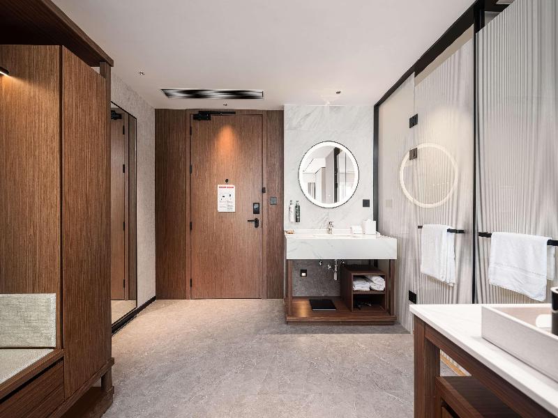 Hilton Garden Inn Anqing Susong image