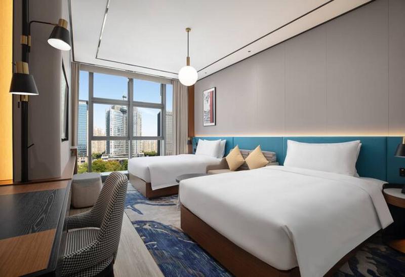 Hilton Garden Inn Luoyang Kaiyuan Avenue image