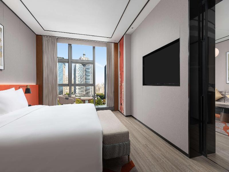 Hilton Garden Inn Luoyang Kaiyuan Avenue image