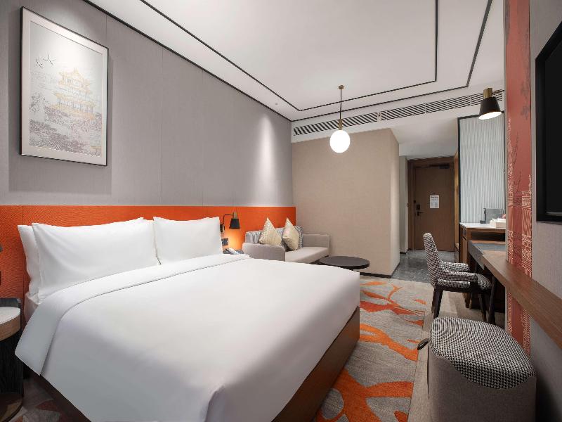 Hilton Garden Inn Luoyang Kaiyuan Avenue image