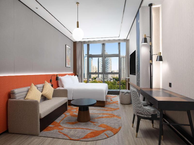 Hilton Garden Inn Luoyang Kaiyuan Avenue image