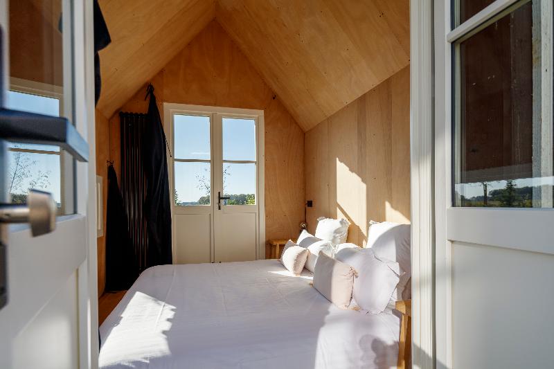 Le Bois Des Chambres image