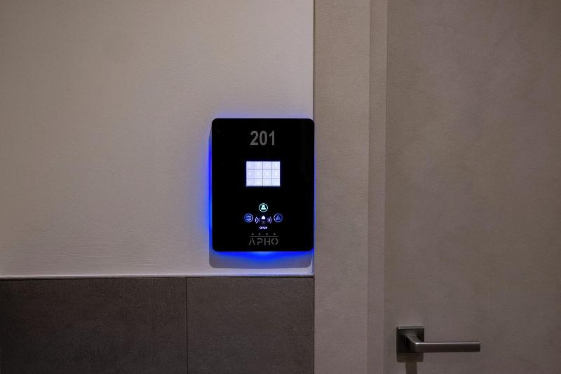 Apho Apartment Hotel image