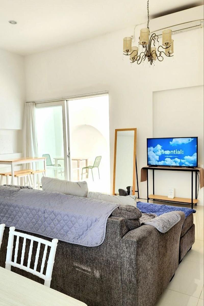 Floraison Living Villa Yogyakarta By Zuzu image