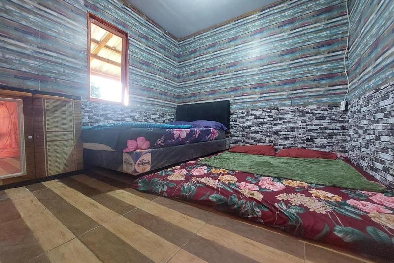 Villa Zoya Montana By Zuzu image