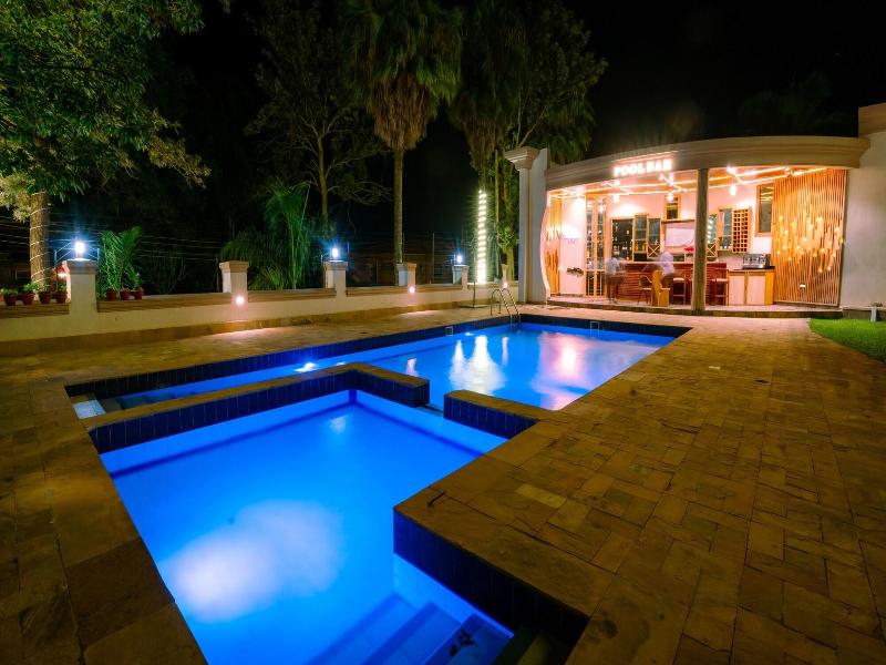 Grik Hotel Entebbe image