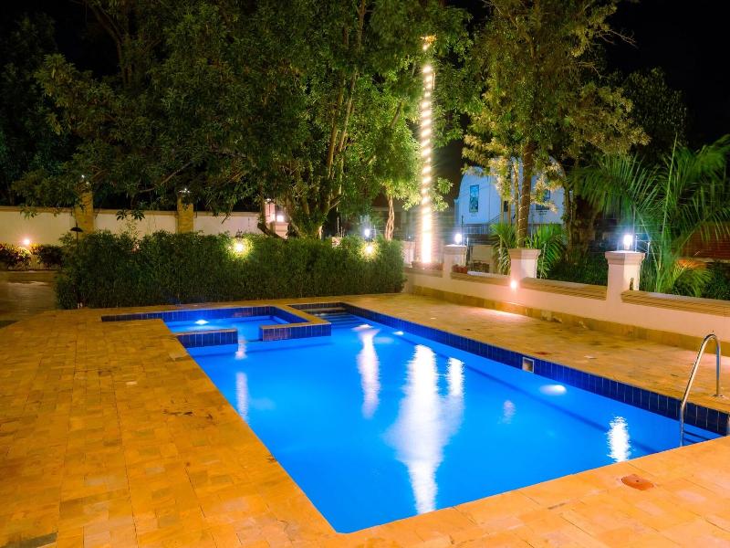 Grik Hotel Entebbe image