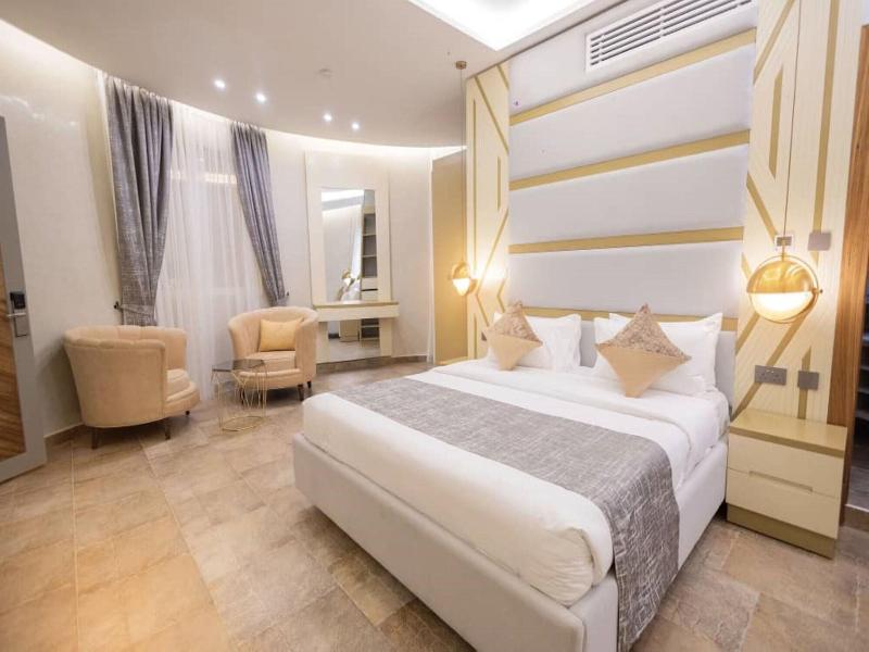 Grik Hotel Entebbe image