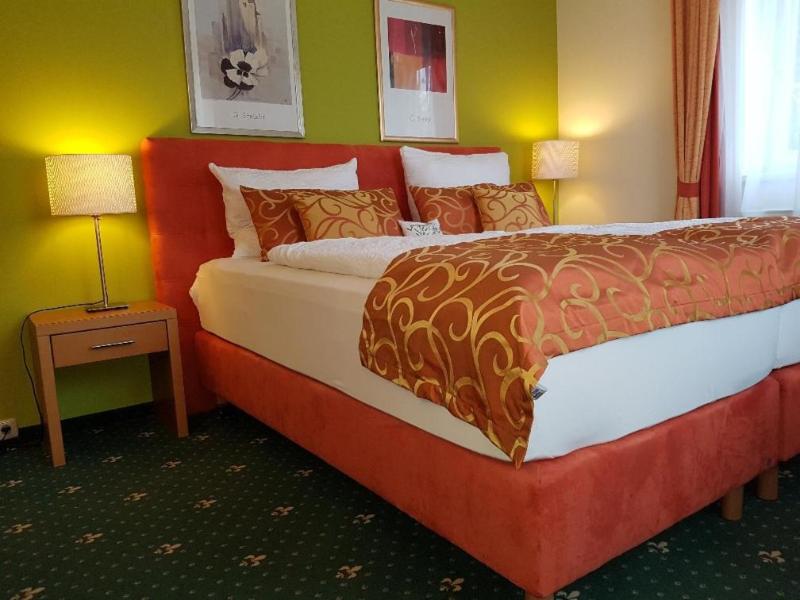 Hotel Kreuzwirt image