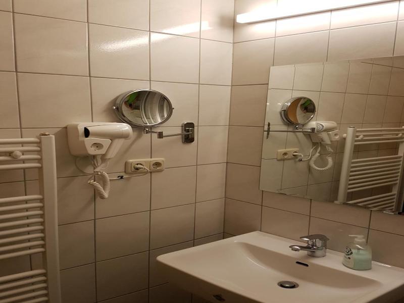 Hotel Kreuzwirt image