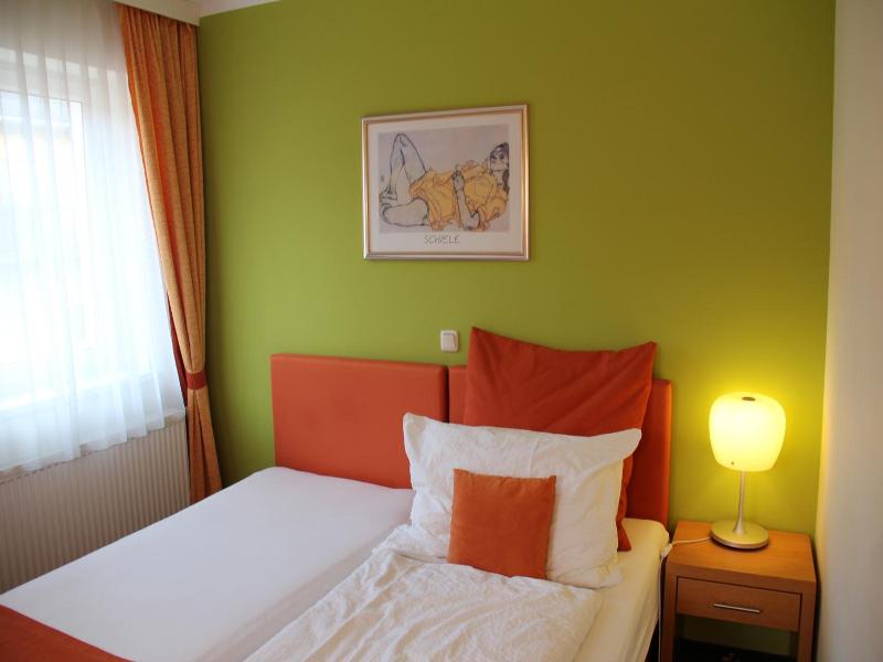 Hotel Kreuzwirt image