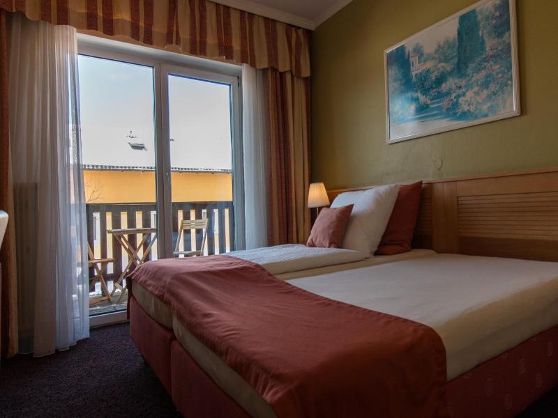 Hotel Kreuzwirt image