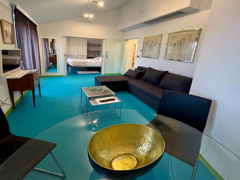 Domus Hotel image