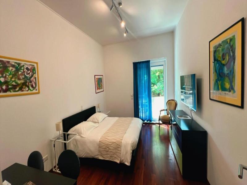 Domus Hotel image